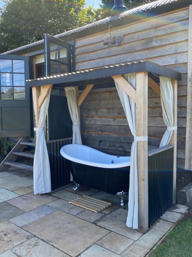 Ketton The Rabbit Warren Shepherd Hut מראה חיצוני תמונה